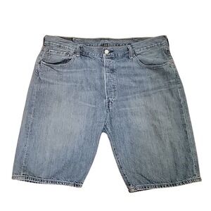 Levis 501 Shorts  Mens  38 x 10 Button Fly Classic 5 pocket Lt Wash Distressed